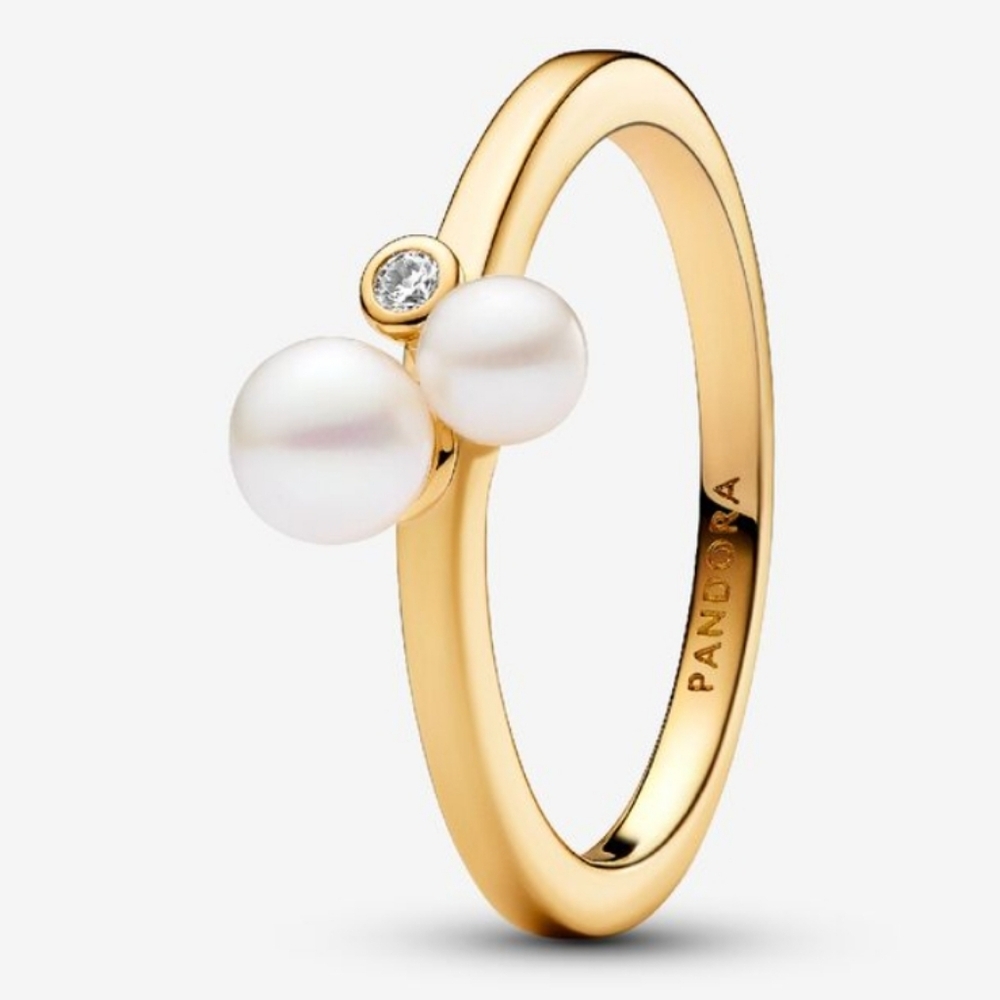 Pandora Gold Pearl Ring with White Pearls and Clear Stone